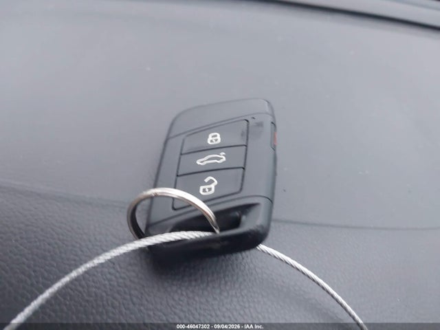 46047302 :رقم المزاد ، 1V2KR2CA3JC525387 vin ، 2018 Volkswagen Atlas 3.6l V6 Se مزاد بيع