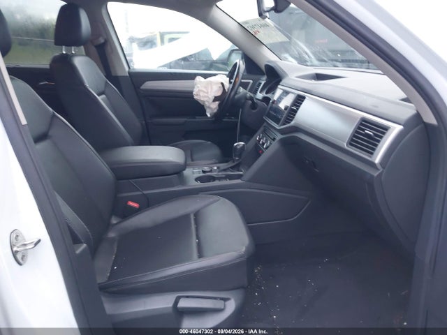 46047302 :رقم المزاد ، 1V2KR2CA3JC525387 vin ، 2018 Volkswagen Atlas 3.6l V6 Se مزاد بيع