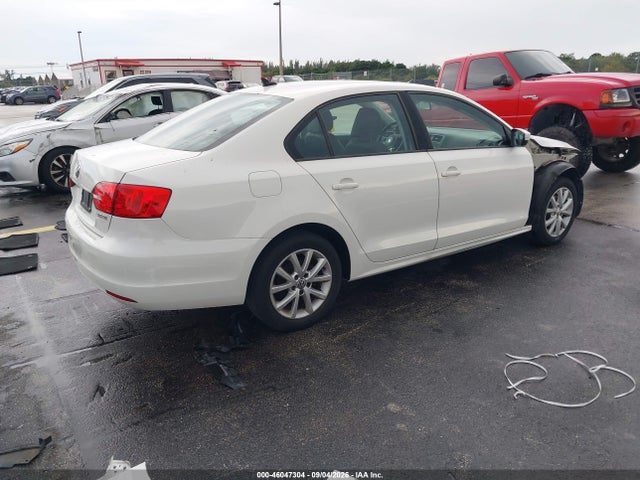 2012 Volkswagen Jetta 2.5l Se მანქანა იყიდება აუქციონზე, vin: 3VWDP7AJ1CM370403, აუქციონის ნომერი: 46047304