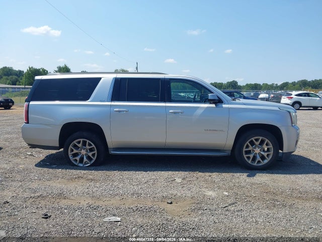 2015 Gmc Yukon Xl 1500 Slt მანქანა იყიდება აუქციონზე, vin: 1GKS1HKC0FR205807, აუქციონის ნომერი: 46047325