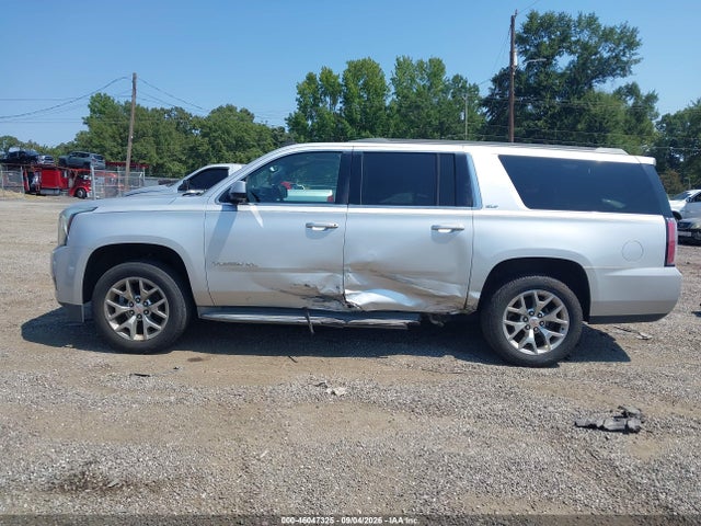 2015 Gmc Yukon Xl 1500 Slt მანქანა იყიდება აუქციონზე, vin: 1GKS1HKC0FR205807, აუქციონის ნომერი: 46047325