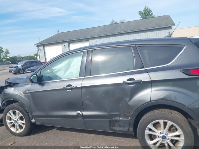 46047331 :رقم المزاد ، 1FMCU9GDXKUA77349 vin ، 2019 Ford Escape Se مزاد بيع