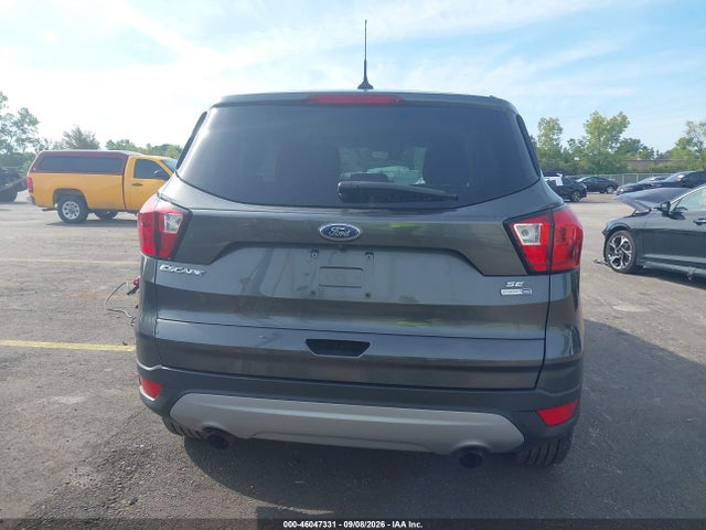 46047331 :رقم المزاد ، 1FMCU9GDXKUA77349 vin ، 2019 Ford Escape Se مزاد بيع