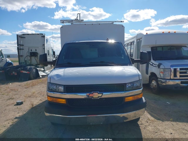 46047336 :رقم المزاد ، 1GB0GRFB5L1251933 vin ، 2020 Chevrolet Express Cutaway Work Van مزاد بيع