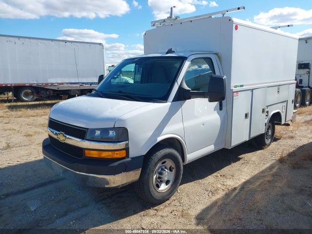 46047336 :رقم المزاد ، 1GB0GRFB5L1251933 vin ، 2020 Chevrolet Express Cutaway Work Van مزاد بيع