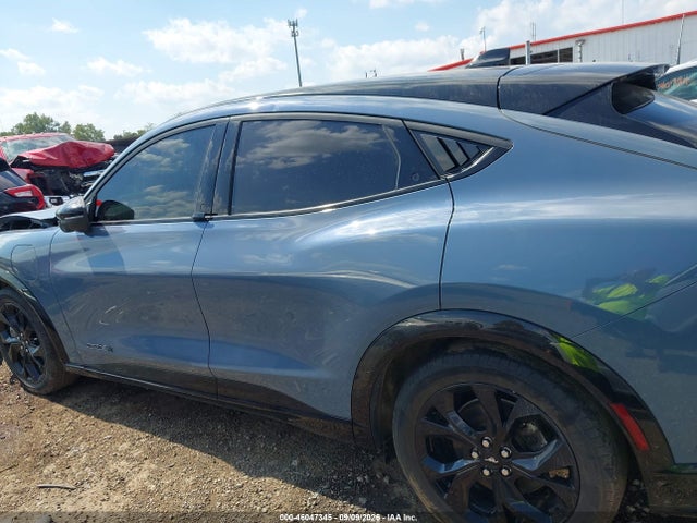2023 Ford Mustang Mach-e Premium მანქანა იყიდება აუქციონზე, vin: 3FMTK3SUXPMA89328, აუქციონის ნომერი: 46047345