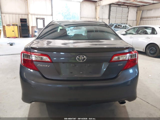 2014 Toyota Camry Se მანქანა იყიდება აუქციონზე, vin: 4T1BF1FK7EU426124, აუქციონის ნომერი: 46047367