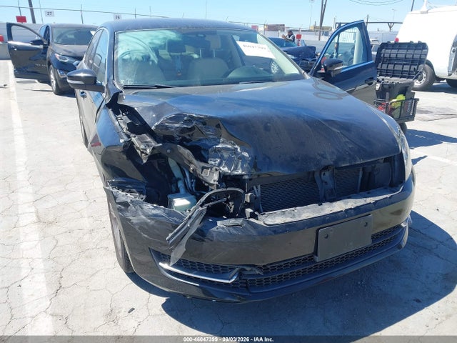 2013 Volkswagen Passat 2.5l Se მანქანა იყიდება აუქციონზე, vin: 1VWBP7A33DC091403, აუქციონის ნომერი: 46047399
