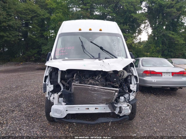46047405 :رقم المزاد ، 1FBVU4X88NKA66552 vin ، 2022 Ford Transit-350 Passenger Van Xl مزاد بيع