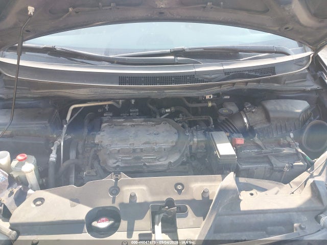 46047475 :رقم المزاد ، 5FNRL5H37GB086896 vin ، 2016 Honda Odyssey Se مزاد بيع