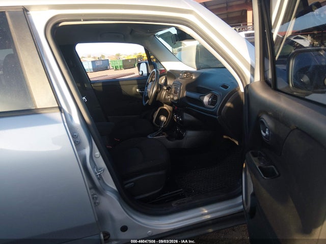 Jeep Renegade Latitude 4x4 2017 ZACCJBBB1HPG28207 Image 5