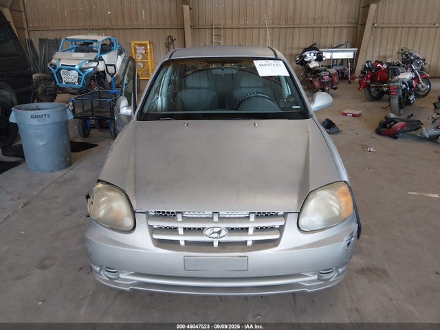 2005 Hyundai Accent Gls მანქანა იყიდება აუქციონზე, vin: KMHCG45CX5U656883, აუქციონის ნომერი: 46047523