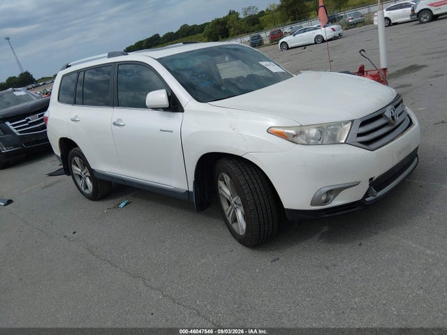 2013 Toyota Highlander Limited V6 მანქანა იყიდება აუქციონზე, vin: 5TDYK3EH7DS114187, აუქციონის ნომერი: 46047546