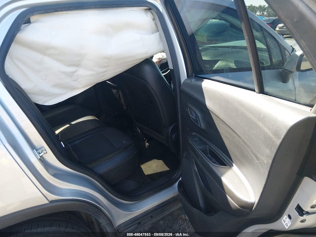 46047553 :رقم المزاد ، KL7CJLSB3MB310175 vin ، 2021 Chevrolet Trax Fwd Lt مزاد بيع