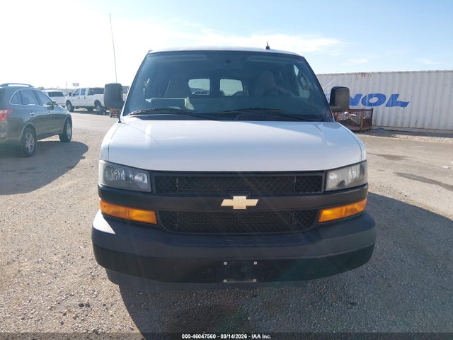 46047560 :رقم المزاد ، 1GAZGNFP2L1258449 vin ، 2020 Chevrolet Express Passenger Rwd 3500 Extended Wheelbase Ls مزاد بيع