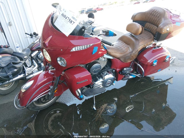 INDIAN MOTORCYCLE CO. Roadmaster 2015 56KTRAAA1F3328223 Image 2