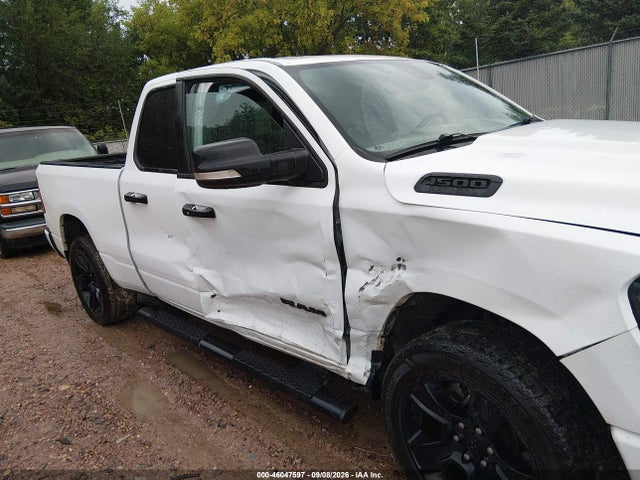 2022 Ram 1500 Big Horn  4x4 6'4 Box მანქანა იყიდება აუქციონზე, vin: 1C6SRFBT7NN224702, აუქციონის ნომერი: 46047597