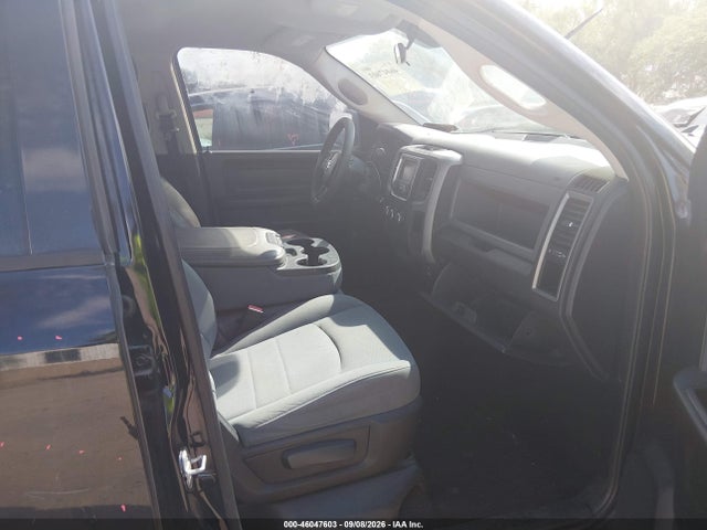 2013 Ram 1500 Tradesman მანქანა იყიდება აუქციონზე, vin: 1C6RR6FP1DS523582, აუქციონის ნომერი: 46047603