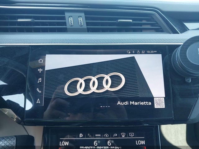 46047615 :رقم المزاد ، WA1DABGE6RB004111 vin ، 2024 Audi Q8 E-tron S Line Prestige Quattro مزاد بيع