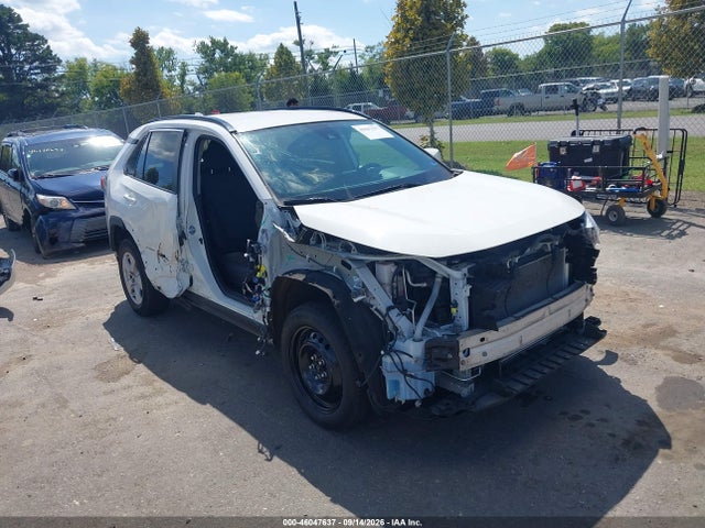 Продажа на аукционе авто 2021 Toyota Rav4 Xle, vin: 2T3P1RFV2MC210296, номер лота: 46047637