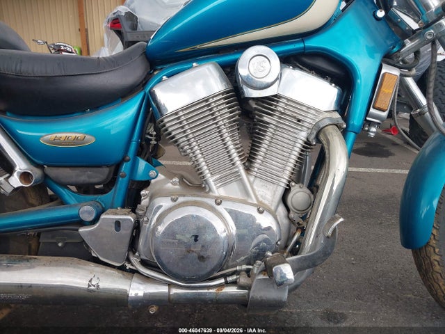 1996 Suzuki Vs1400 Glp მანქანა იყიდება აუქციონზე, vin: JS1VX51L4T2104470, აუქციონის ნომერი: 46047639