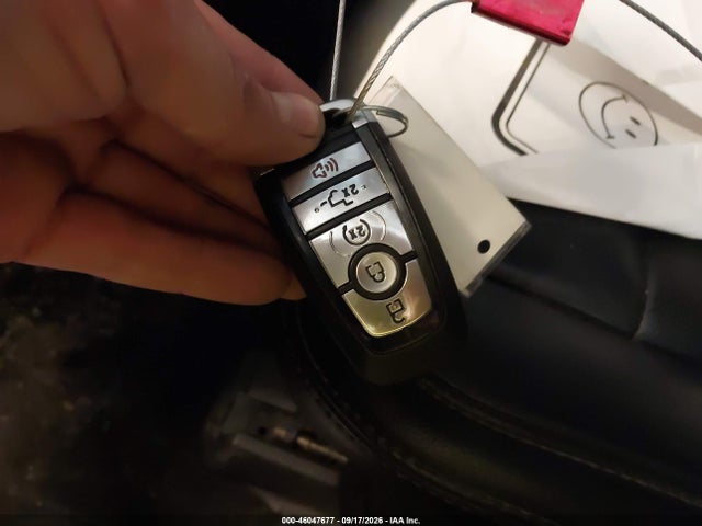 46047677 :رقم المزاد ، 1FT8W3BT8NEC04677 vin ، 2022 Ford F-350 Lariat مزاد بيع