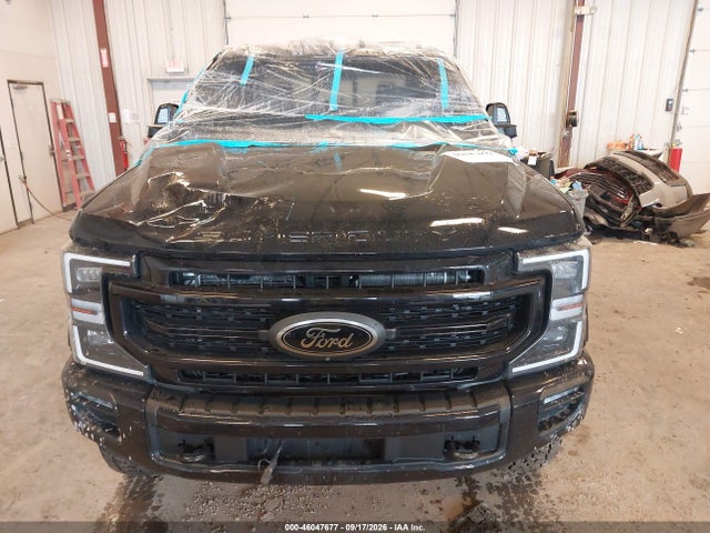 46047677 :رقم المزاد ، 1FT8W3BT8NEC04677 vin ، 2022 Ford F-350 Lariat مزاد بيع