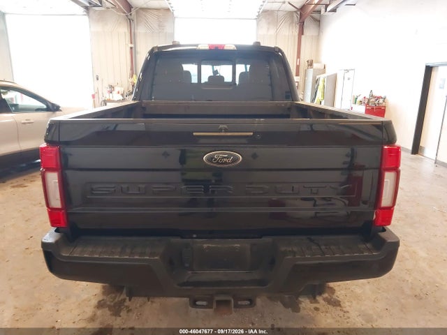 46047677 :رقم المزاد ، 1FT8W3BT8NEC04677 vin ، 2022 Ford F-350 Lariat مزاد بيع