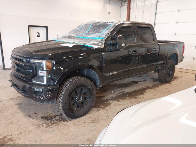 46047677 :رقم المزاد ، 1FT8W3BT8NEC04677 vin ، 2022 Ford F-350 Lariat مزاد بيع
