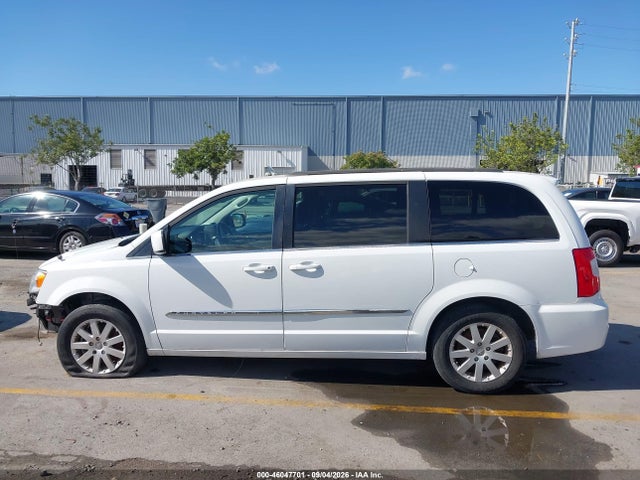 Продажа на аукционе авто 2016 Chrysler Town & Country Touring, vin: 2C4RC1BG0GR298869, номер лота: 46047701