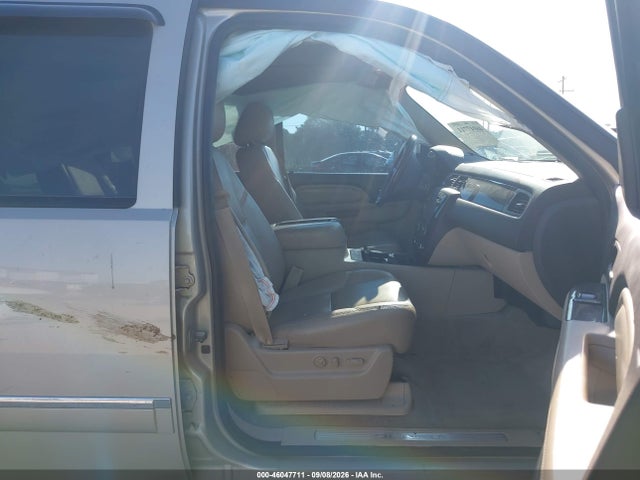 Продажа на аукционе авто 2014 Gmc Yukon Xl 1500 Denali, vin: 1GKS2MEF6ER112462, номер лота: 46047711