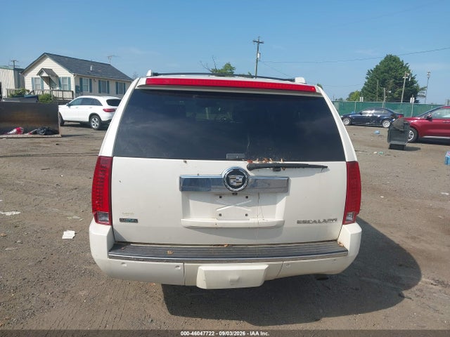 2011 Cadillac Escalade Esv Premium მანქანა იყიდება აუქციონზე, vin: 1GYS4JEFXBR386905, აუქციონის ნომერი: 46047722