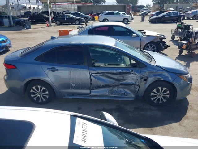 Aukcja sprzedaży 2021 Toyota Corolla Hybrid Le, vin: JTDEAMDE5MJ011110, numer aukcji: 46047744