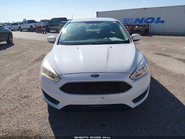 46047774 :رقم المزاد ، 1FADP3F26JL328634 vin ، 2018 Ford Focus Se مزاد بيع