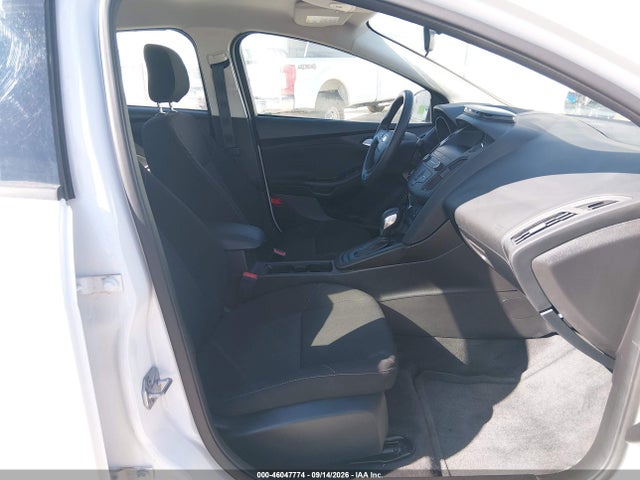 46047774 :رقم المزاد ، 1FADP3F26JL328634 vin ، 2018 Ford Focus Se مزاد بيع