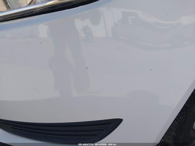 46047774 :رقم المزاد ، 1FADP3F26JL328634 vin ، 2018 Ford Focus Se مزاد بيع