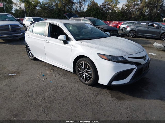 46047778 :رقم المزاد ، 4T1G11AK6RU866725 vin ، 2024 Toyota Camry Se مزاد بيع