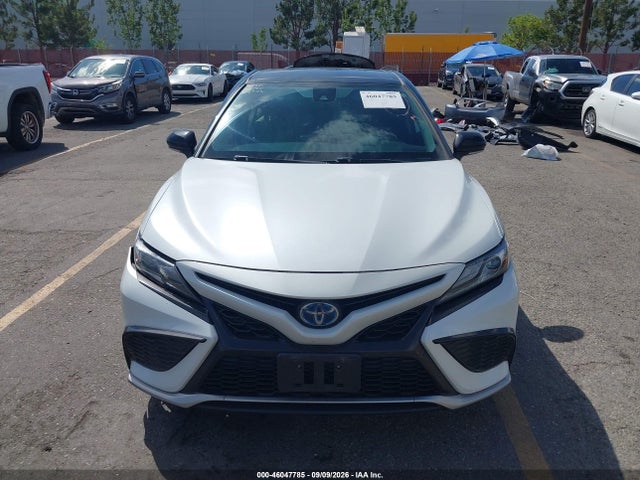 Продажа на аукционе авто 2022 Toyota Camry Xse Hybrid, vin: 4T1K31AK1NU042209, номер лота: 46047785