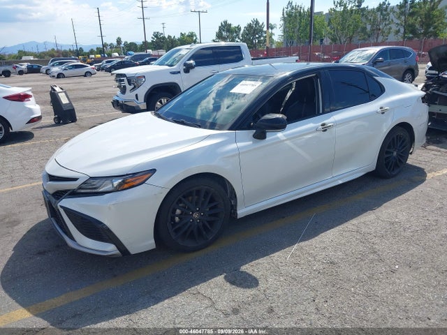 Продажа на аукционе авто 2022 Toyota Camry Xse Hybrid, vin: 4T1K31AK1NU042209, номер лота: 46047785
