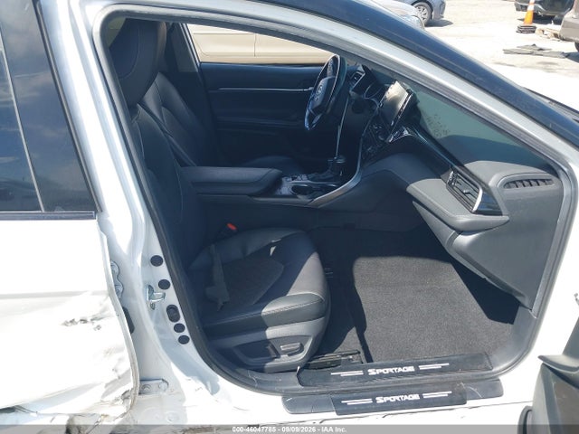Продажа на аукционе авто 2022 Toyota Camry Xse Hybrid, vin: 4T1K31AK1NU042209, номер лота: 46047785