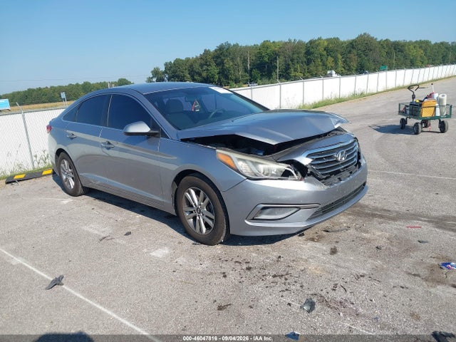 2016 Hyundai Sonata Se მანქანა იყიდება აუქციონზე, vin: 5NPE24AF5GH261261, აუქციონის ნომერი: 46047816