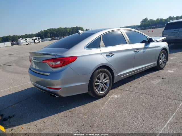 2016 Hyundai Sonata Se მანქანა იყიდება აუქციონზე, vin: 5NPE24AF5GH261261, აუქციონის ნომერი: 46047816