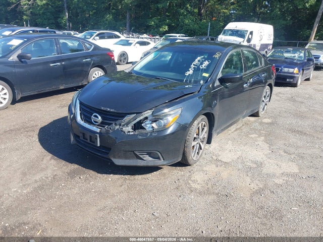 46047857 :رقم المزاد ، 1N4AL3AP2HC118558 vin ، 2017 Nissan Altima 2.5 Sr مزاد بيع