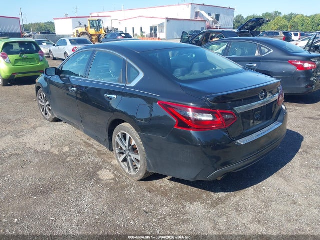 46047857 :رقم المزاد ، 1N4AL3AP2HC118558 vin ، 2017 Nissan Altima 2.5 Sr مزاد بيع