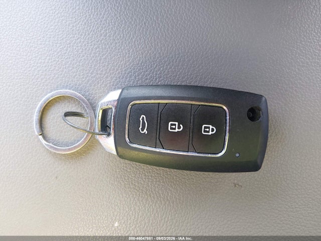 Продажа на аукционе авто 2017 Hyundai Elantra Se, vin: 5NPD84LF1HH106120, номер лота: 46047881