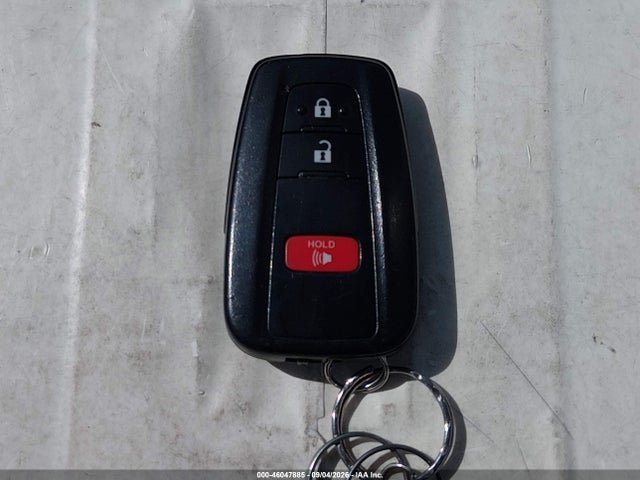 Toyota Prius Two 2018 JTDKBRFU6J3592733 Image 11