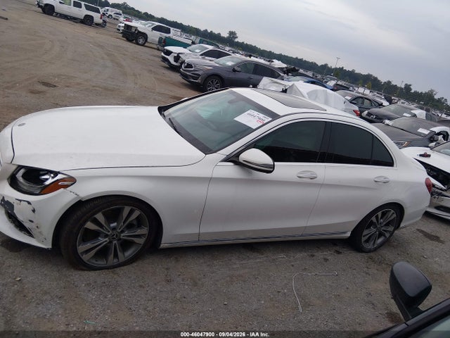 Aukcja sprzedaży 2018 Mercedes-benz C 300, vin: 55SWF4JBXJU235250, numer aukcji: 46047900