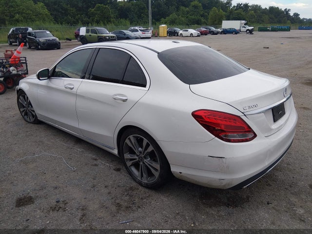 Aukcja sprzedaży 2018 Mercedes-benz C 300, vin: 55SWF4JBXJU235250, numer aukcji: 46047900