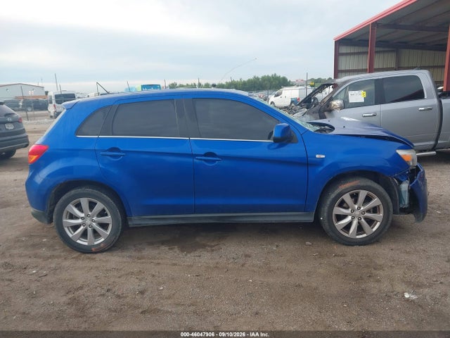 Продажа на аукционе авто 2015 Mitsubishi Outlander Sport Se, vin: 4A4AP4AU2FE018173, номер лота: 46047906