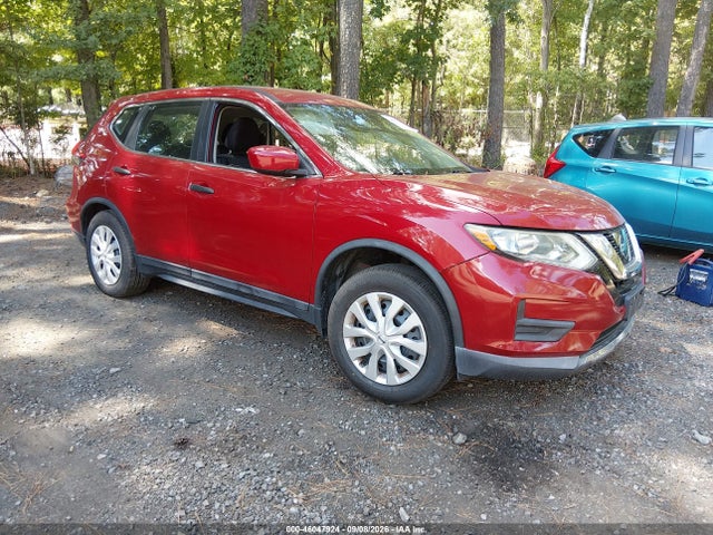 2017 Nissan Rogue S მანქანა იყიდება აუქციონზე, vin: 5N1AT2MT3HC872738, აუქციონის ნომერი: 46047924
